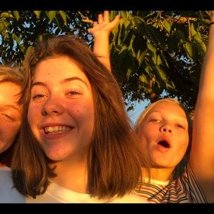 Meet your Posher, Lucy